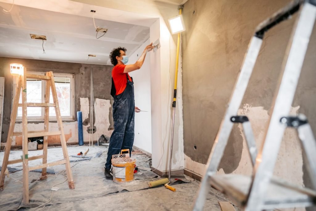 Offrez une transformation remarquable à votre domicile à Toulouse (31000) avec nos services de peinture intérieure. Des solutions sur mesure pour des murs éclatants et un intérieur qui reflète votre style.
